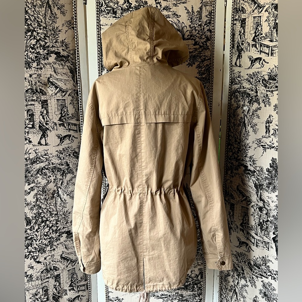 Khaki Barn Jacket Fully Lined Jacket, Size Large - Picture 4 of 8